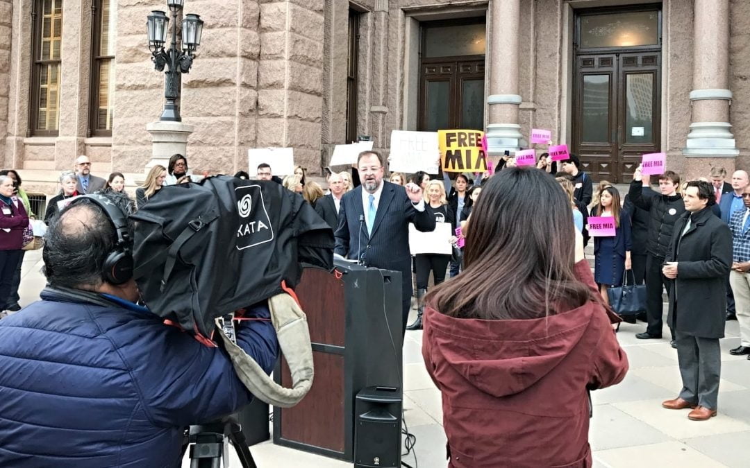 Bob Sandorn of Children at Risk speaking at an anti-trafficking rally at the Texas Capitol