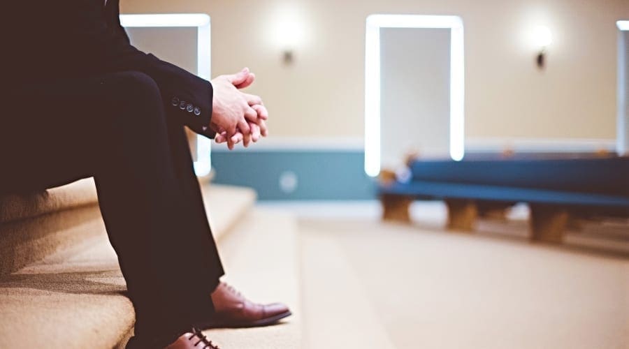 4 Strategies to Shrink Deep Loneliness of Clergy Leadership