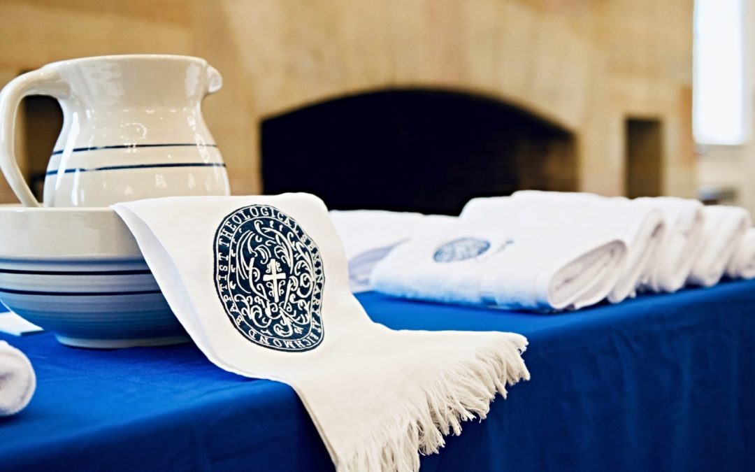 Virginia Seminary Leaves Behind 30-Year Legacy of Towel-Bearers